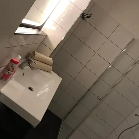 Διαμέρισμα Wiesbaden 2 Kueche Bad Rmc
